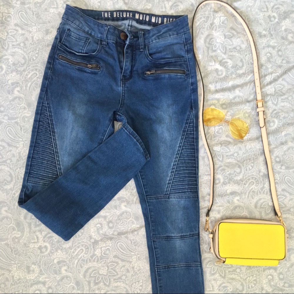 Biker dark blue jeans